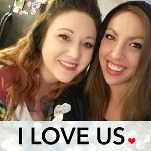 Meet your Posher, Caitlin